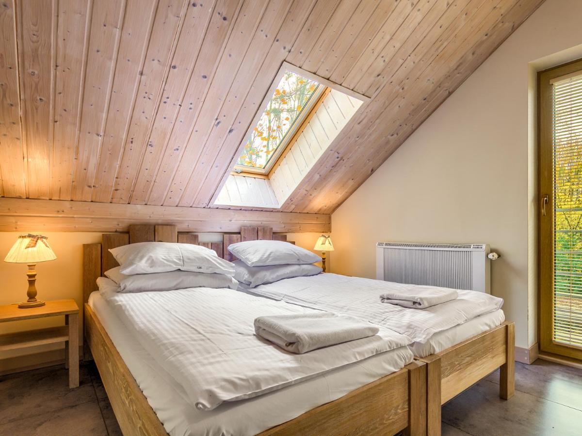 Mazursko - Komfortowe Domy 8 Osobowe Nad Jeziorem, Balia Lub Sauna Kretowiny Extérieur photo