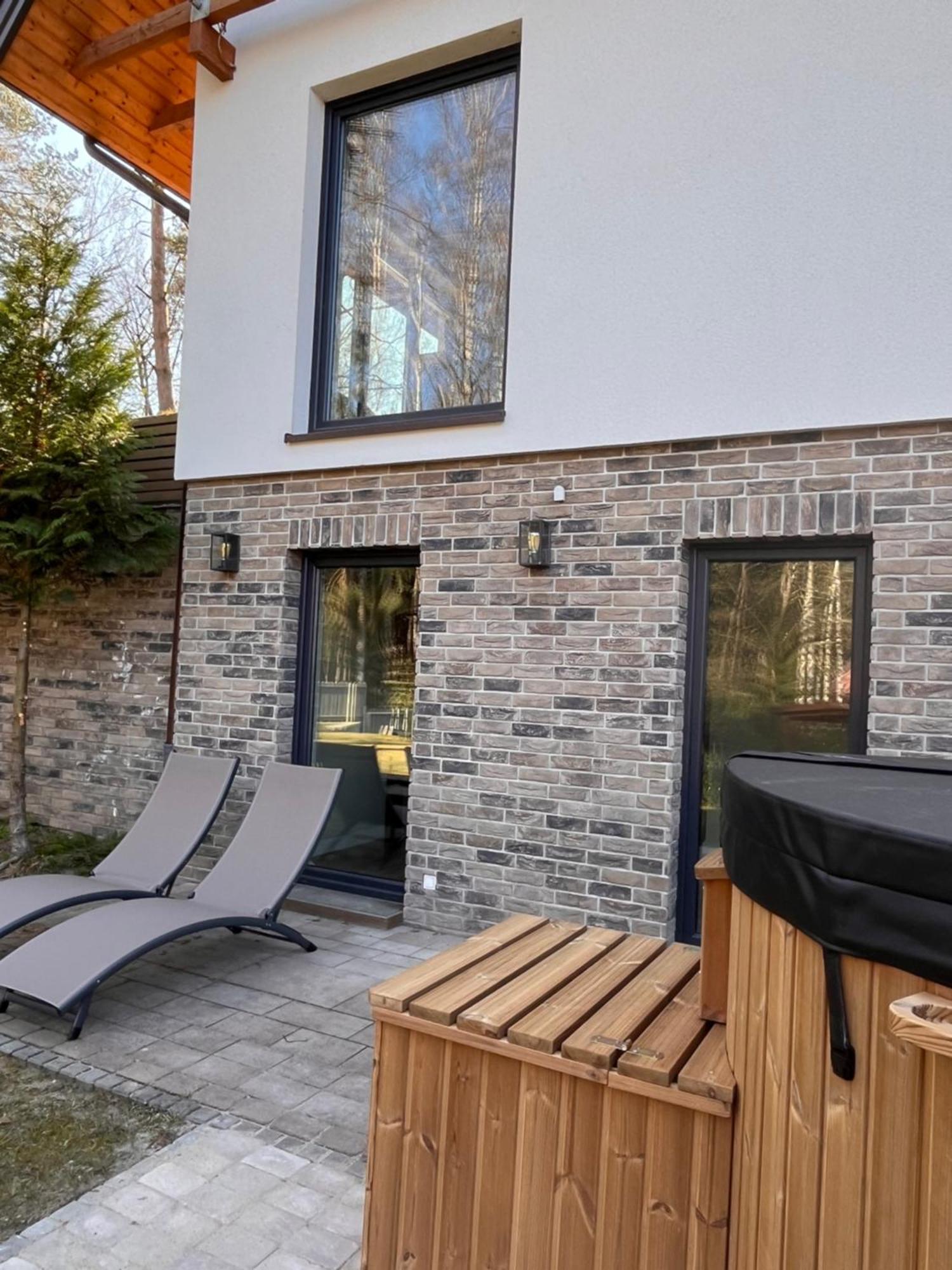 Mazursko - Komfortowe Domy 8 Osobowe Nad Jeziorem, Balia Lub Sauna Kretowiny Extérieur photo